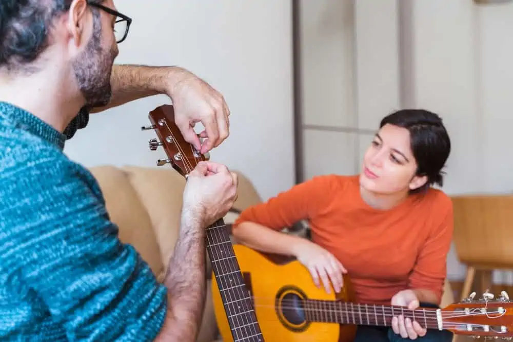 Acoustic Guitar Learning Methods