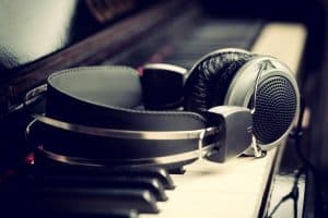 Easiest String Instrument To Learn Difference Between Piano And Keyboard