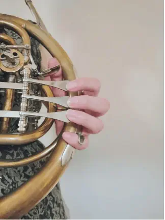 How to play the French Horn
