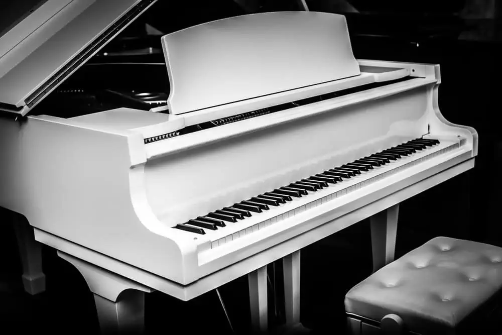 Top 10 Tips To Playing The Piano