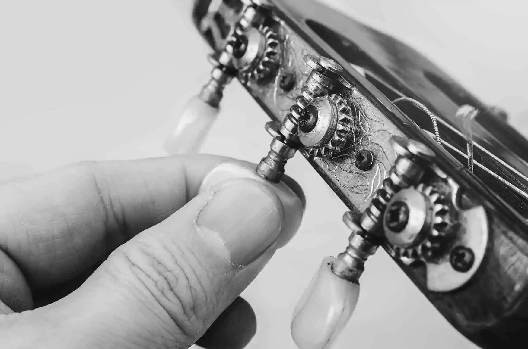 21 Guitar Tips For Beginners