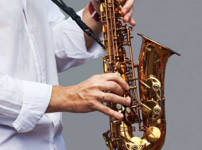 Learn To Play Saxophone - Top 10 Tips