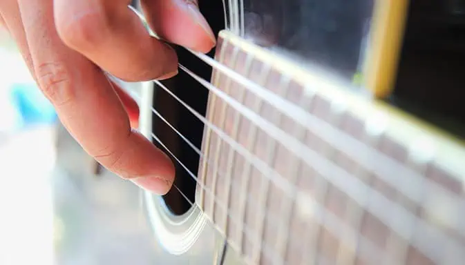 21 Guitar Tips For Beginners