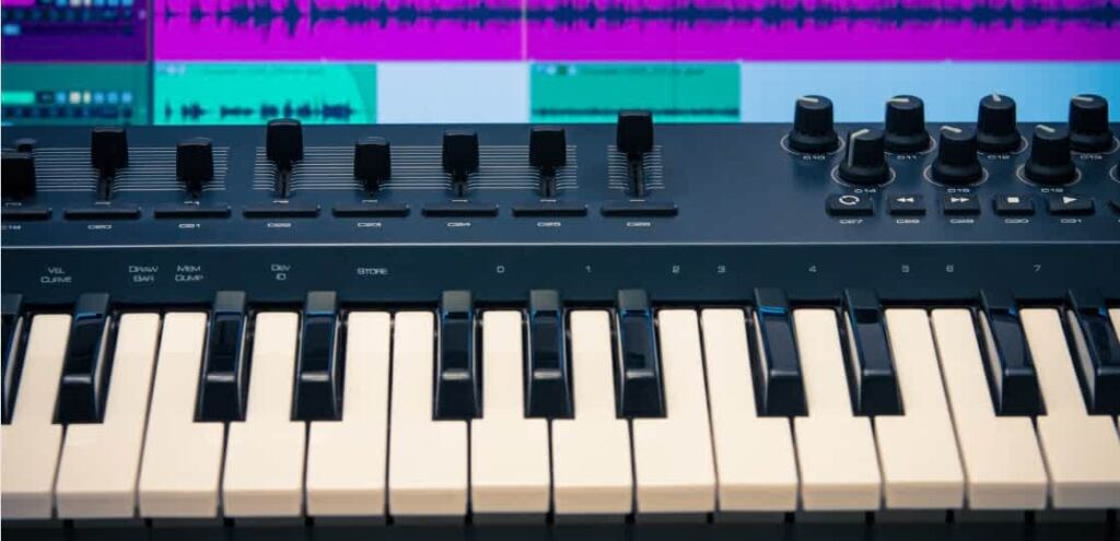 Rp102 Roland: The Ultimate Guide To Roland’s Smart Digital Piano Why Choose A 61 Keys Midi Controller