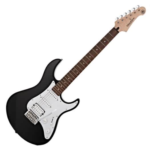 Yamaha Pacifica 012, Black Review