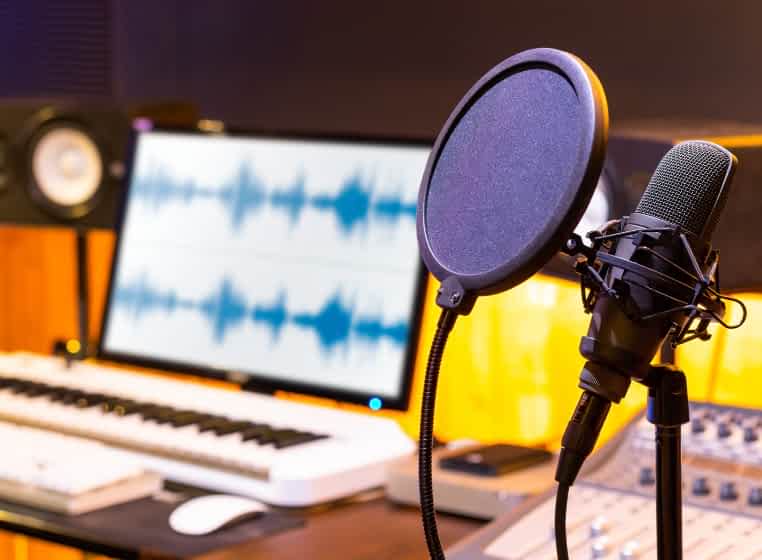 Best Microphone For Recording Vocals At Home Ted s List Best Microphone For Recording Vocals At Home Ted s List