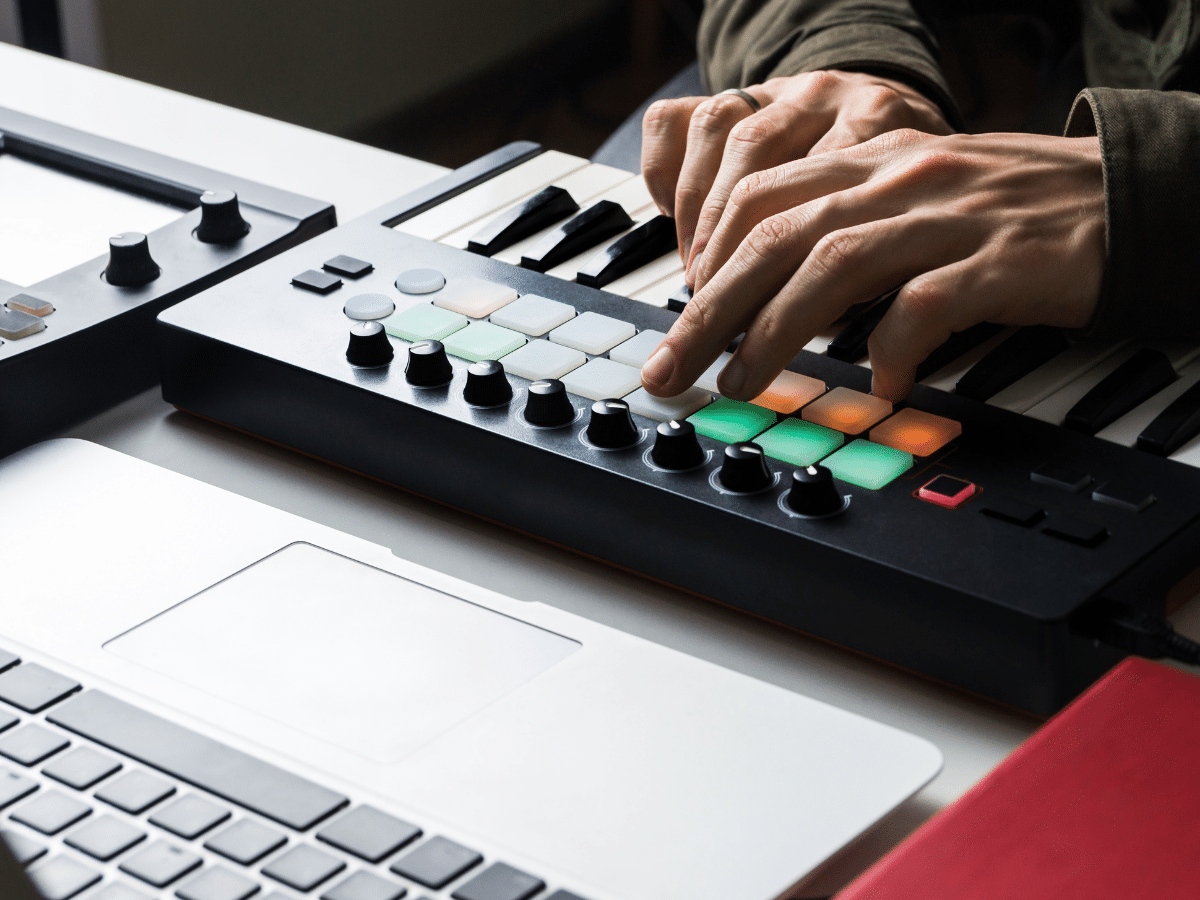 How To Connect Midi Keyboard To Pc A Beginner'S Guide