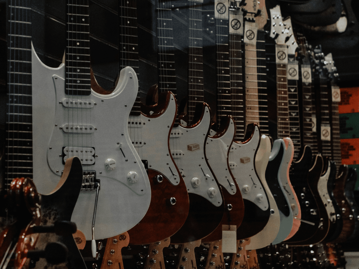 The Best Electric Guitar Under 300 - Our Brilliant Budget List (2025 ...