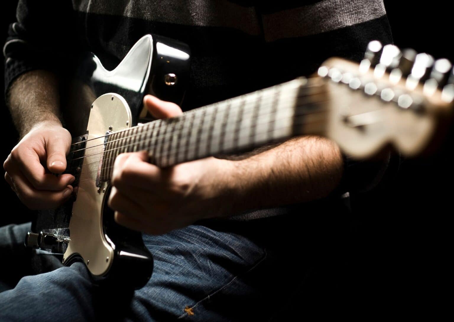 7 Guitar Techniques That Transformed Popular Music Genres! Ted's List