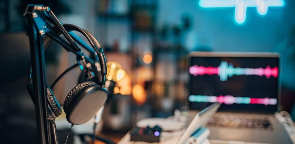 Podcast Kit: Unlock Your Audio Potential Today