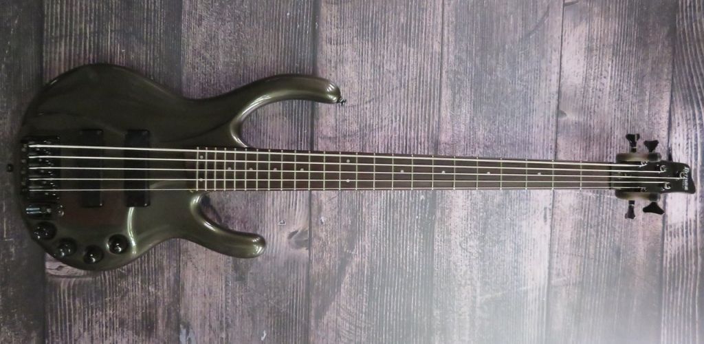 Ibanez Ergodyne Bass Guitar Ibanez Edc 705 Image Taken By Teds-List