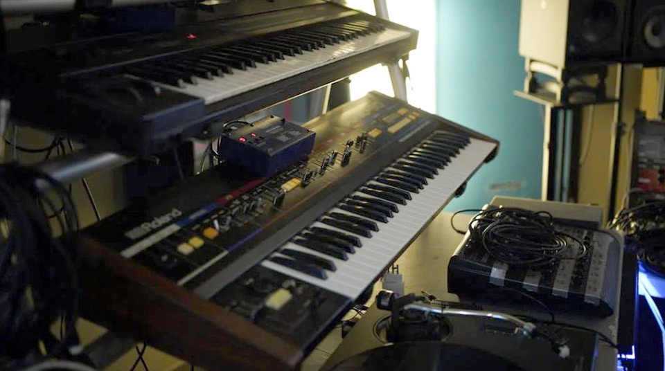 Roland Xp50: Unlocking The Sonic Potential Of A Classic Synthesizer Digital Piano And Keyboards