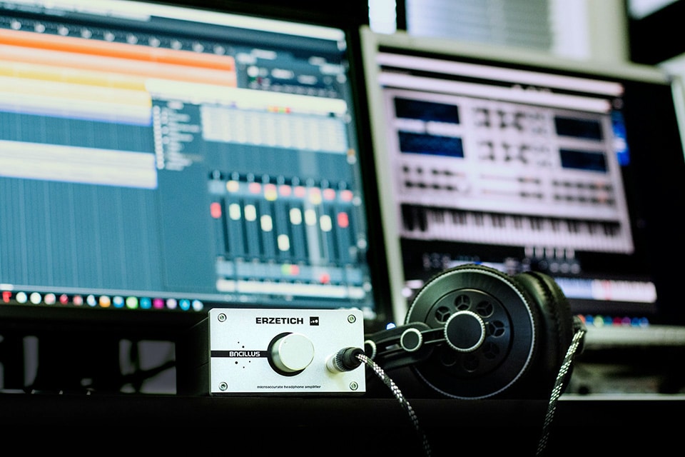 Best Daw/Audio Interface Combo: Top Picks For Seamless Music Production Audio Interfaces