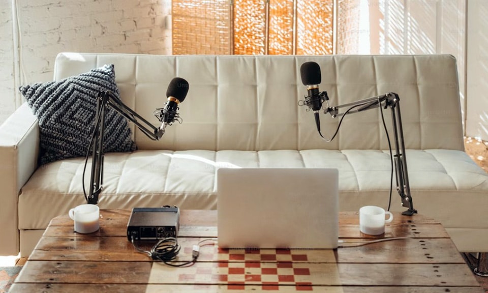 Best Daw/Audio Interface Combo: Top Picks For Seamless Music Production Podcast Setup