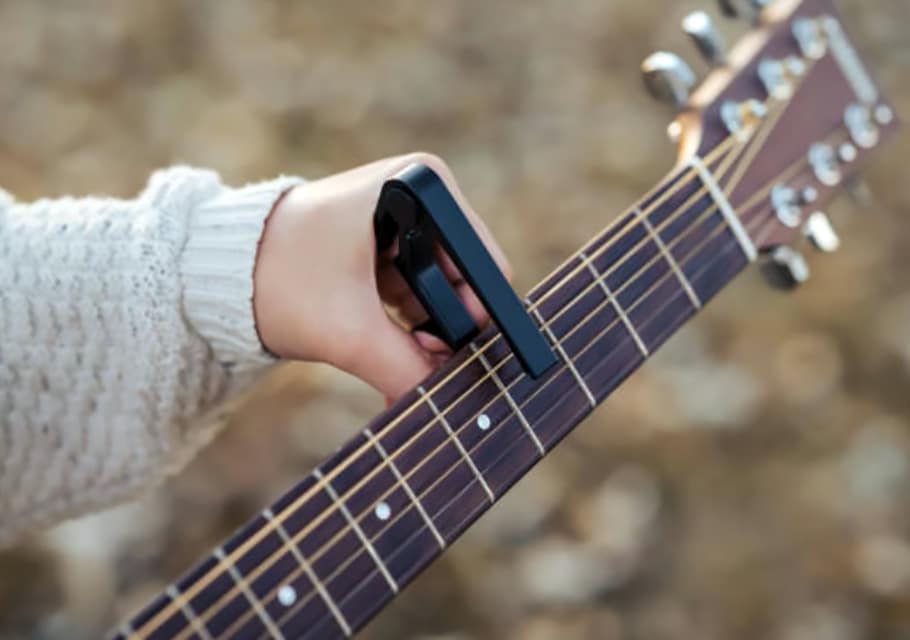 Using A Guitar Capo