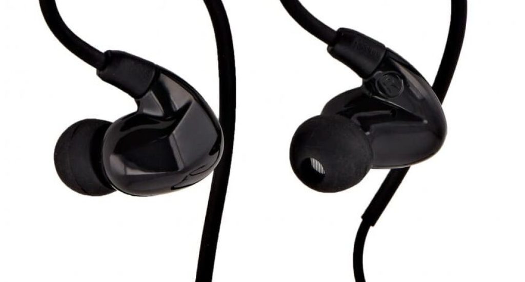 What Are the Three Headphone Types?